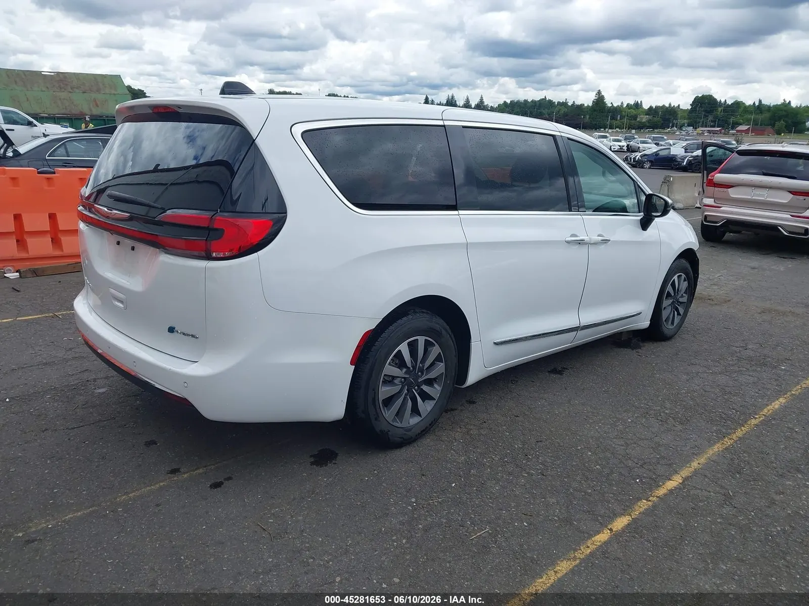 2023 Chrysler Pacifica Hybrid Limited