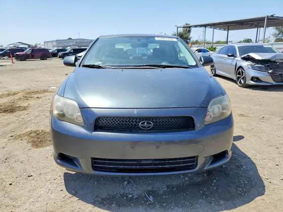 2010 Scion tC