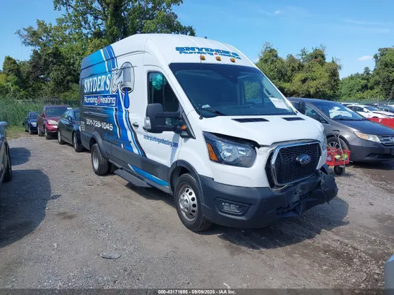 2022 Ford TRANSIT