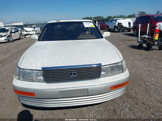 1990 Lexus LS 400