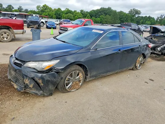 2017 Toyota Camry XLE