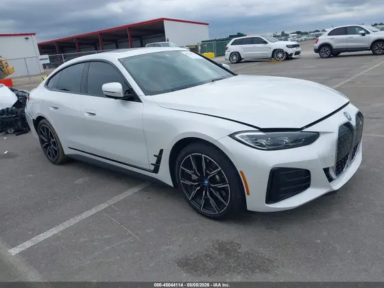 2022 BMW i4 eDrive40