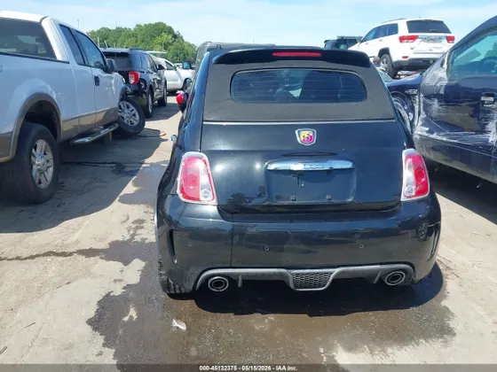 2013 FIAT 500 Abarth