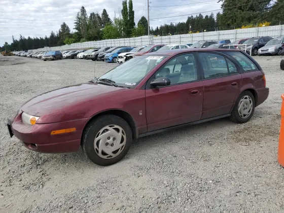 2001 Saturn SW SW2