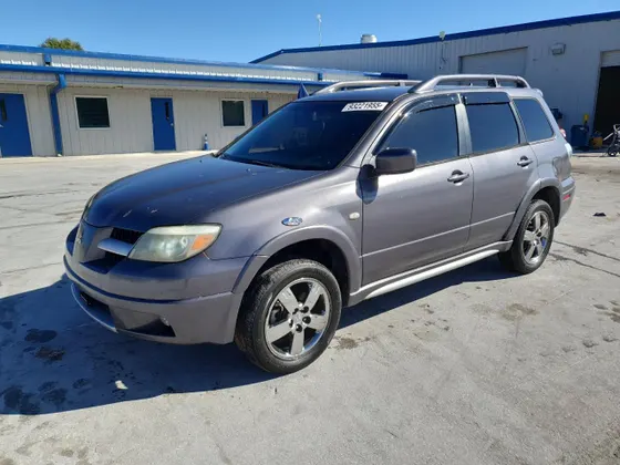 2006 Mitsubishi Outlander SE