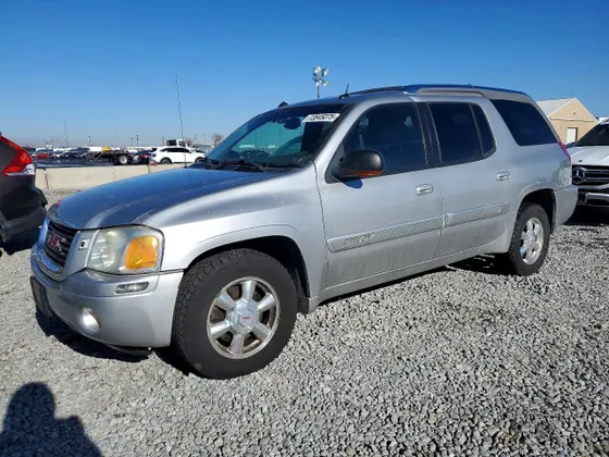 2004 GMC Envoy XUV SLT