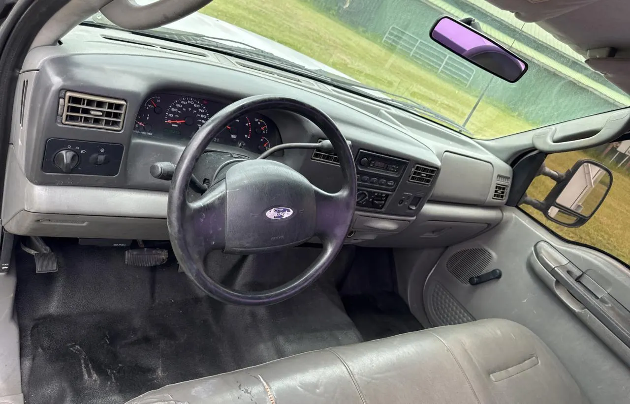 2003 Ford F-550 SUPER DUTY