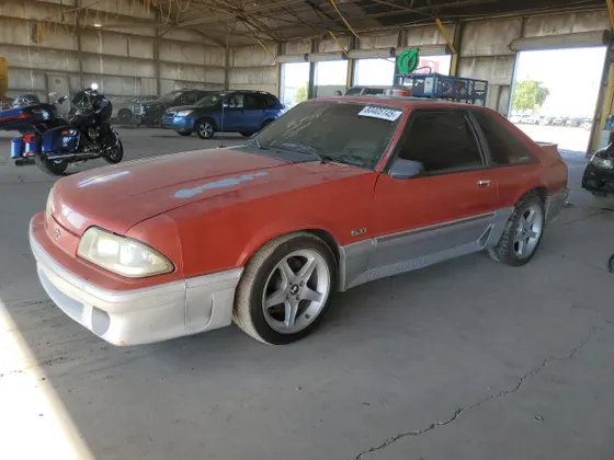 1987 Ford Mustang GT