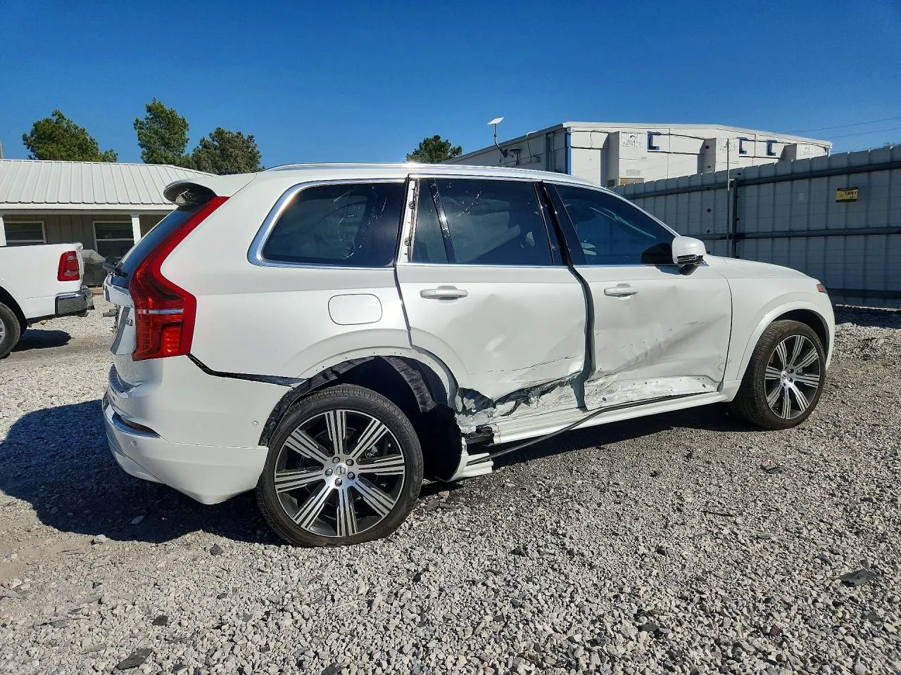 2025 Volvo XC90 Plug-In Hybrid Plus
