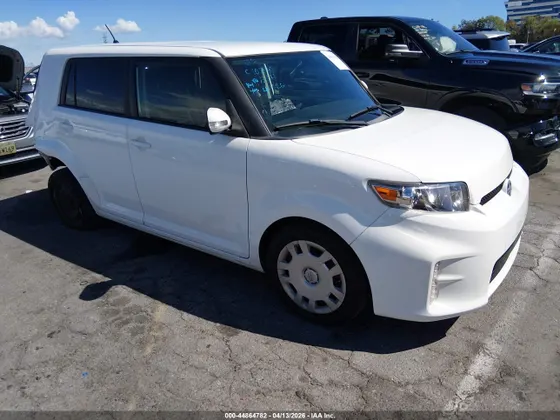 2015 Scion xB