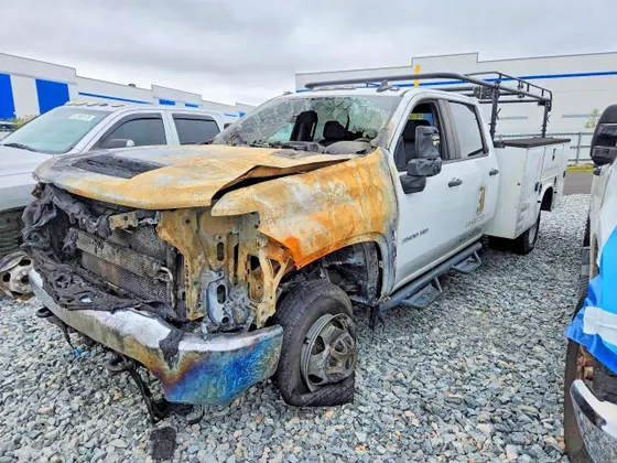 2021 Chevrolet Silverado 3500HD CC Work Truck