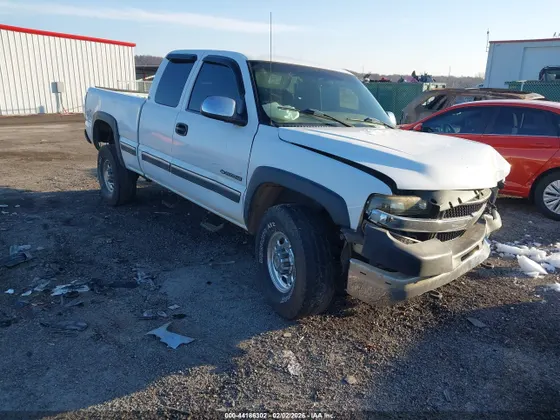 2002 Chevrolet Silverado 2500HD LS