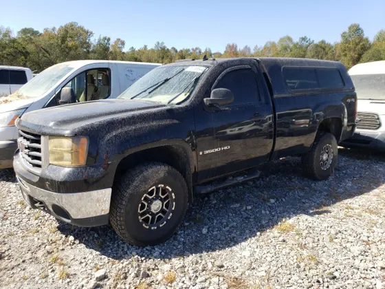 2007 GMC Sierra 3500HD SRW Work Truck