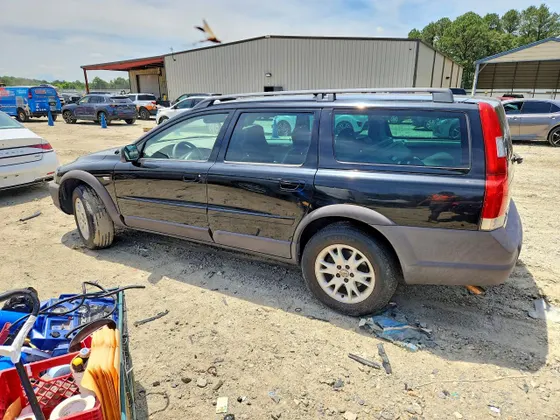 2004 Volvo V70 XC70