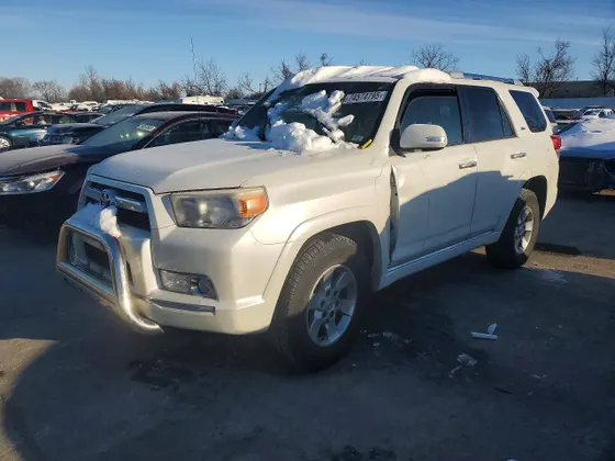 2013 Toyota 4Runner SR5