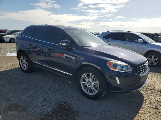 2015 Volvo XC60 T5 Drive-E Premier