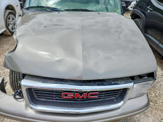 2003 GMC Sonoma SLS
