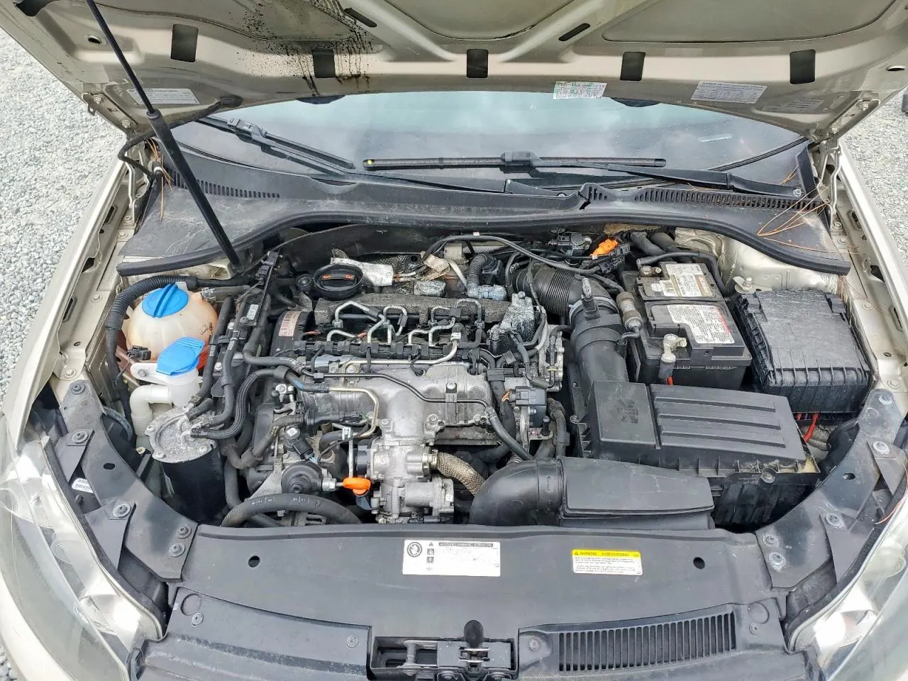 2013 Volkswagen Jetta SportWagen TDI w/Sunroof & Nav