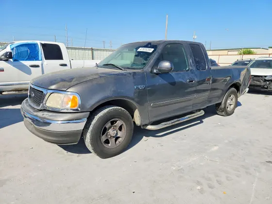 2002 Ford F-150 XL