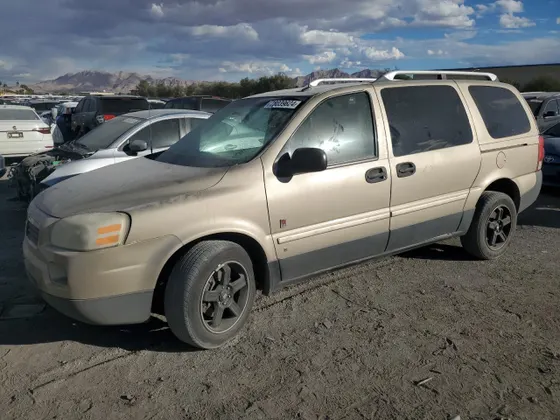 2006 Saturn Relay 2 FWD