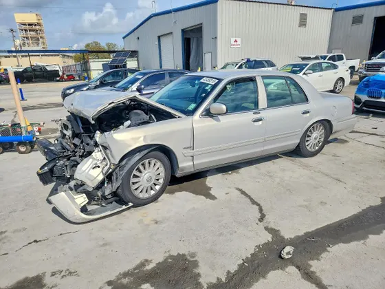 2010 Mercury Grand Marquis LS