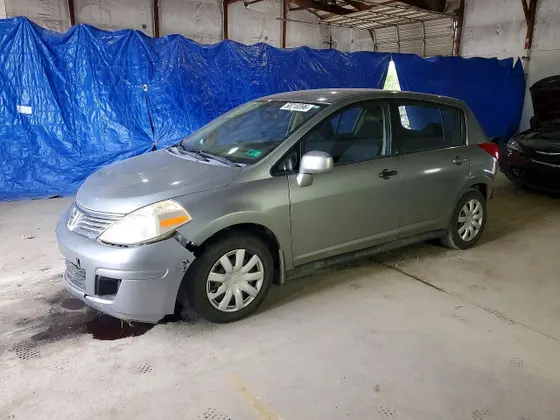 2007 Nissan Versa 1.8 SL