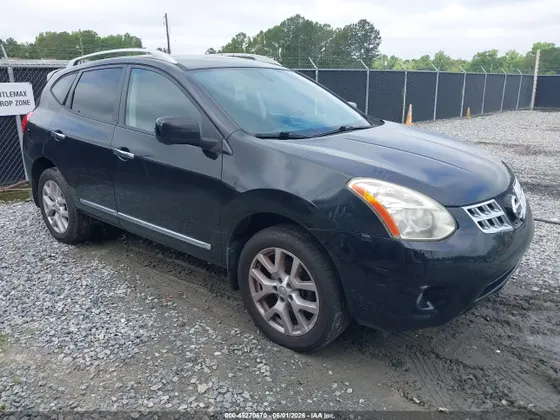 2013 Nissan Rogue S