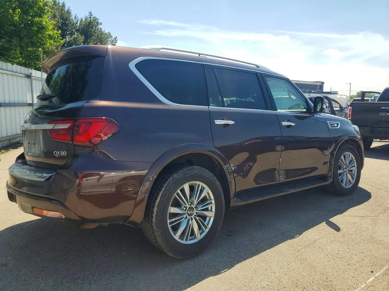 2019 INFINITI QX80 LUXE