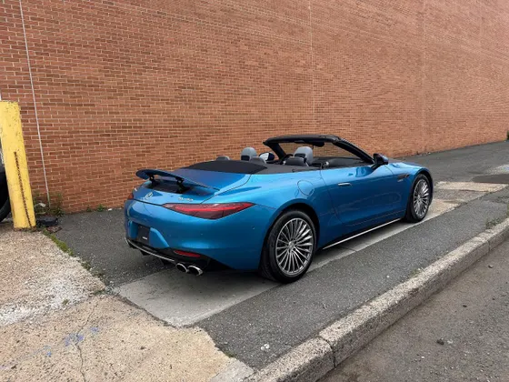 2023 Mercedes-Benz SL AMG SL 43