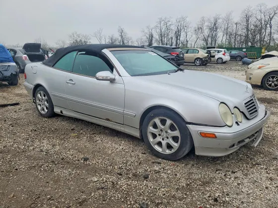 2003 Mercedes-Benz CLK-Class 3.2L