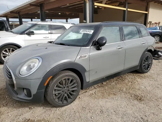 2017 MINI Clubman Cooper