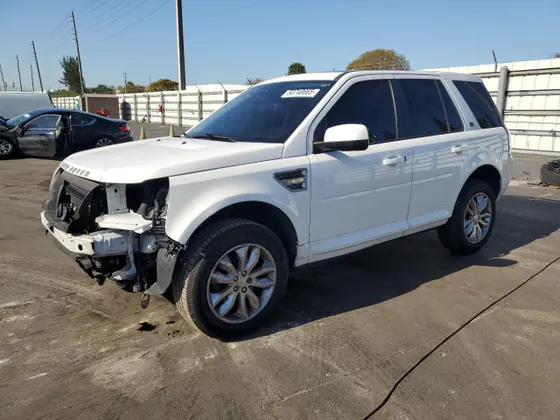 2015 Land Rover LR2 HSE