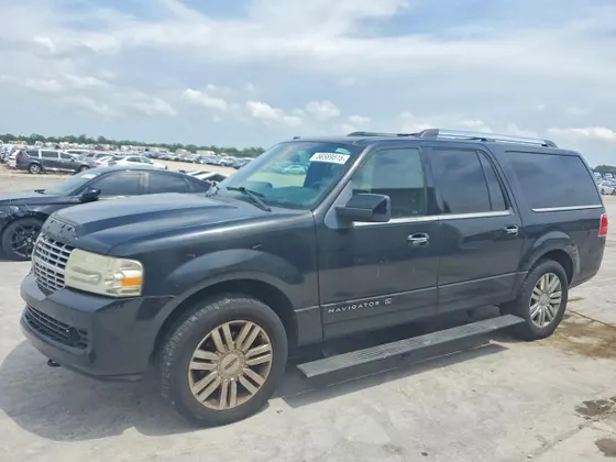 2010 Lincoln Navigator L NAVIGATOR