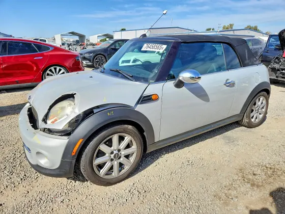 2011 MINI Cooper Convertible COOPER