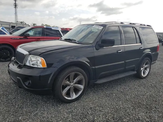 2003 Lincoln Navigator Luxury