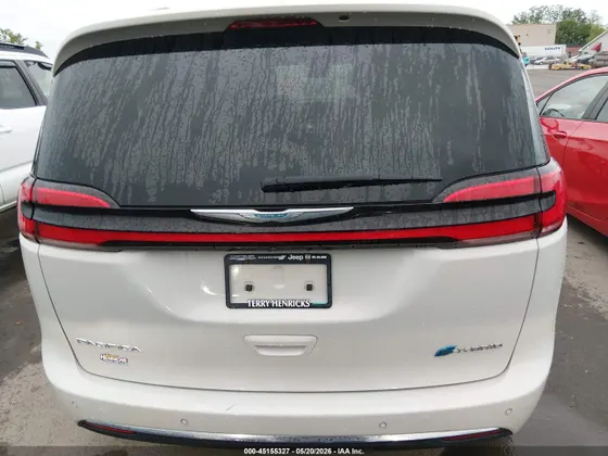 2021 Chrysler Pacifica Hybrid Limited