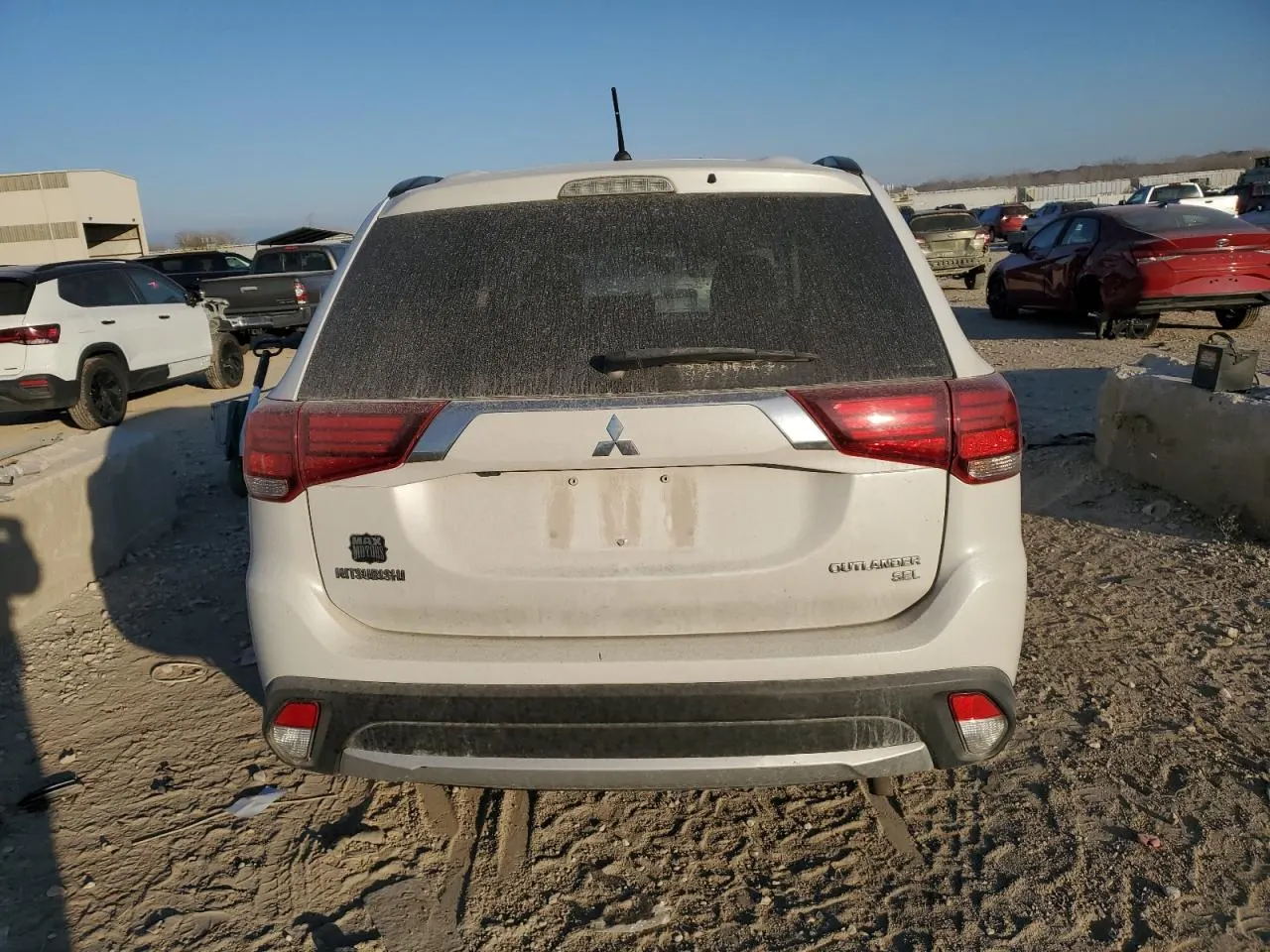 2016 Mitsubishi Outlander SE
