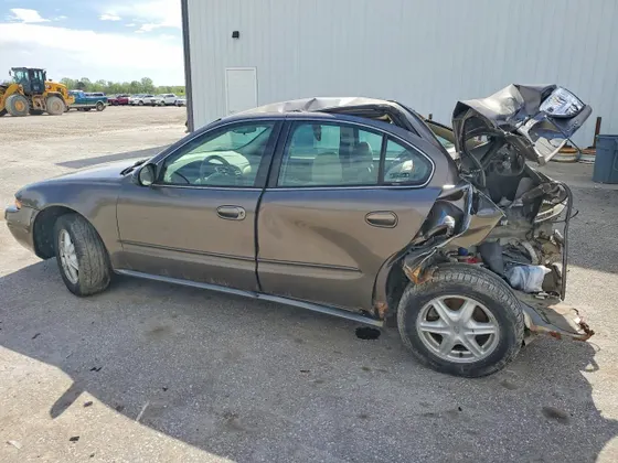 2002 Oldsmobile Alero GL1