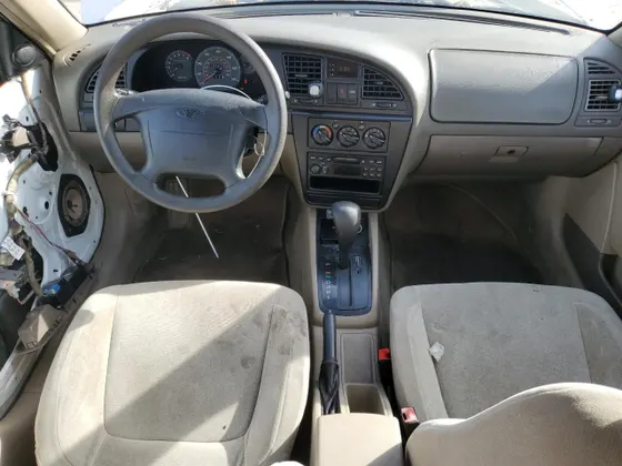 2001 Daewoo Nubira SE