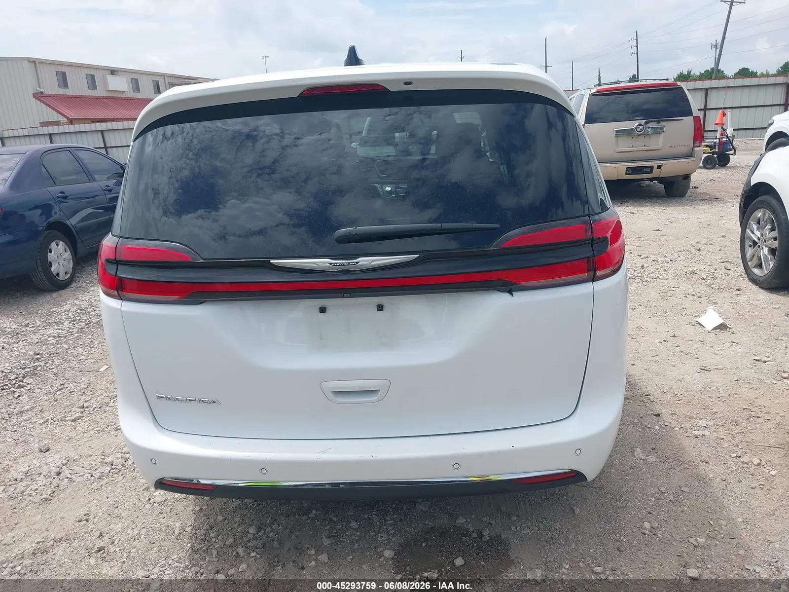 2023 Chrysler Pacifica Touring L