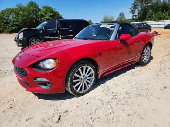 2018 FIAT 124 Spider Lusso