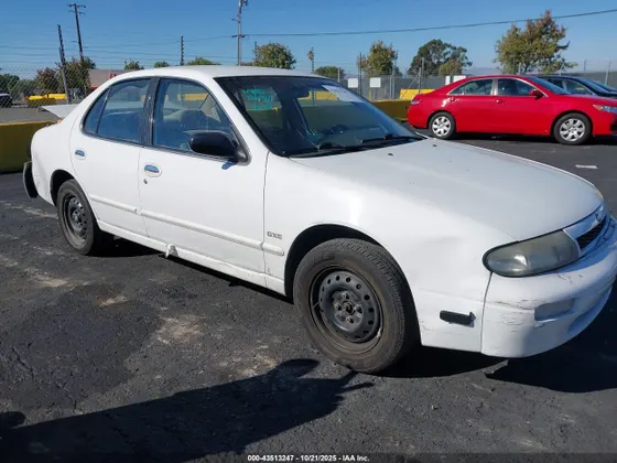 1994 Nissan Altima GLE