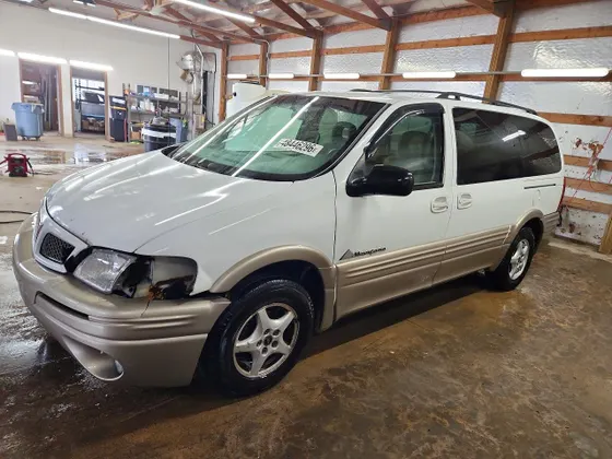 2002 Pontiac Montana w/1SA Pkg
