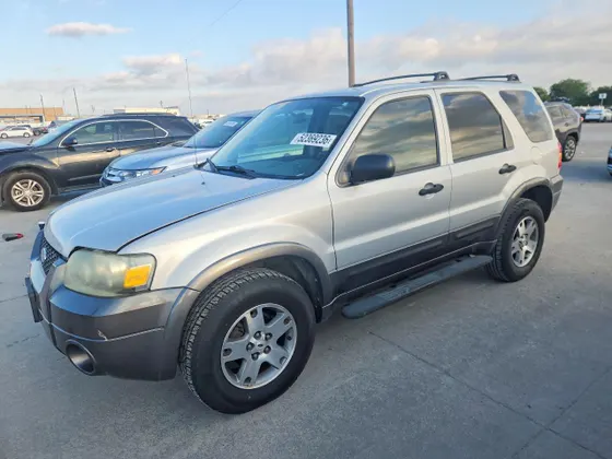 2005 Ford Escape XLT