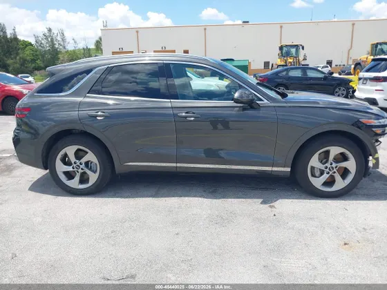 2026 Genesis GV70 2.5T