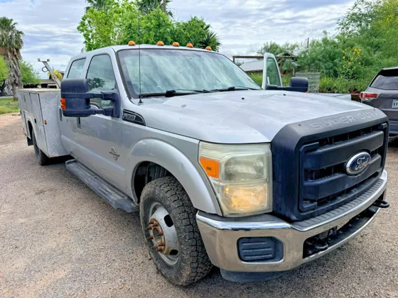 2012 Ford Super Duty F-350 DRW XL