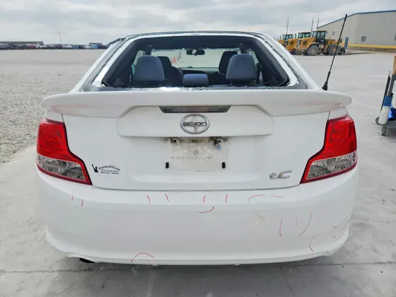 2011 Scion tC