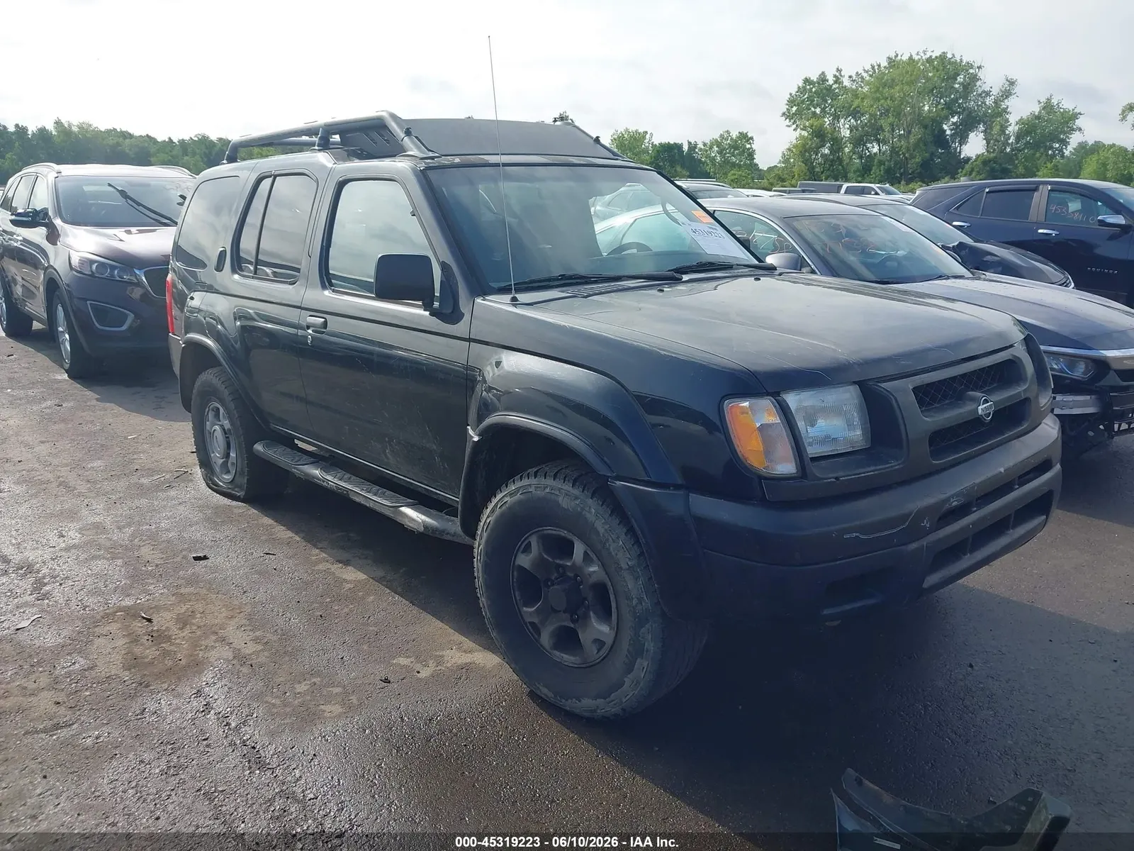 2000 Nissan Xterra XE