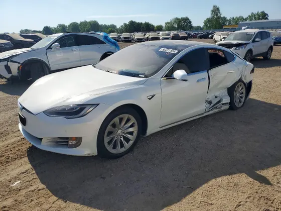 2018 Tesla Model S 75D
