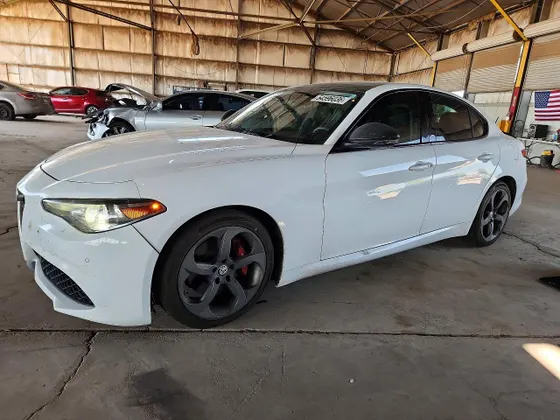 2017 Alfa Romeo Giulia